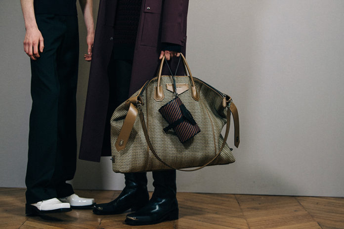 Givenchy-Unveils-ANTIGONA-SOFT-BAGS-for-Men-001