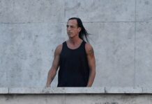 10 sự thật thú vị về nhà thiết kế Rick Owens