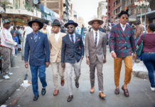 Văn hoá La Sape: Thà nghèo khó nhưng phải mặc đồ hiệu