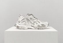 Nghệ sỹ Takashi Murakami ra mắt NFT; Balenciaga công khai tác phẩm điêu khắc