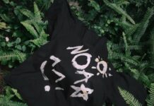 Ơn trời, cuối cùng Sơn Tùng M-TP cũng chịu bán áo rồi!