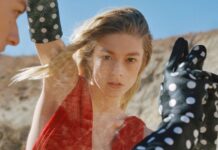 Hunter Schafer: “Đóa hoa hồng trăm năm” có một của Prada