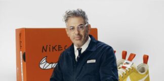 tom sachs bị cáo buộc quấy rối tại nơi làm việc