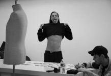 Rick Owens: Nhà thiết kế tài năng ngự trị địa hạt thời trang hắc ám
